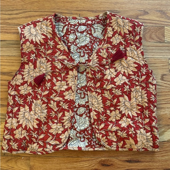 Reversible quilted vest - Picture 4 of 4